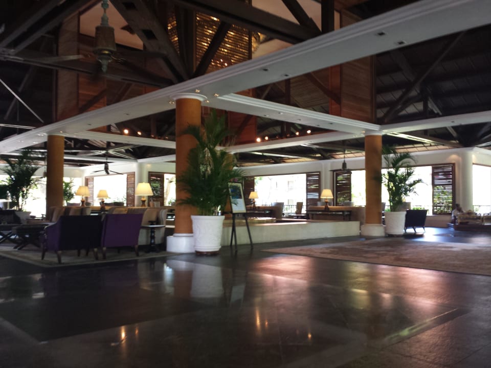 Lobby The Laguna A Luxury Collection Resort & Spa