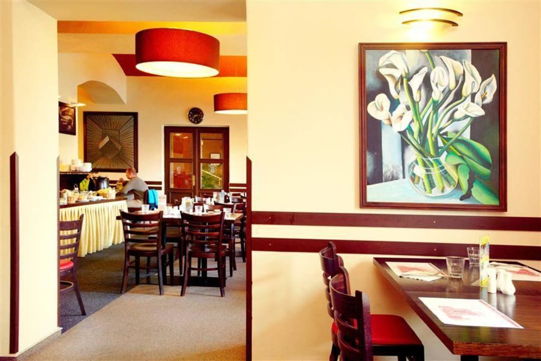 Hotelová restaurace New Limit Hotel Merkur