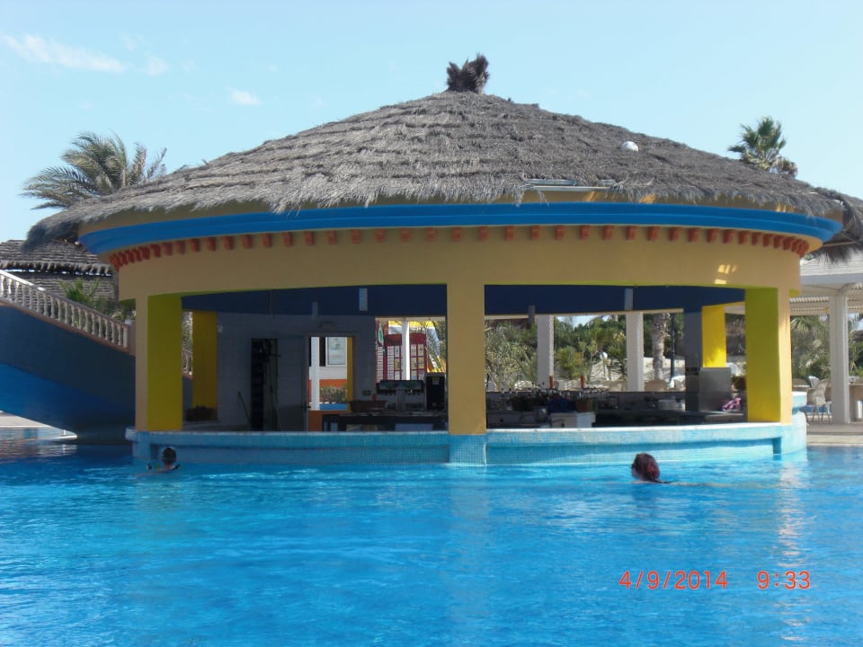 Die Poolbar Caribbean World Thalasso Djerba