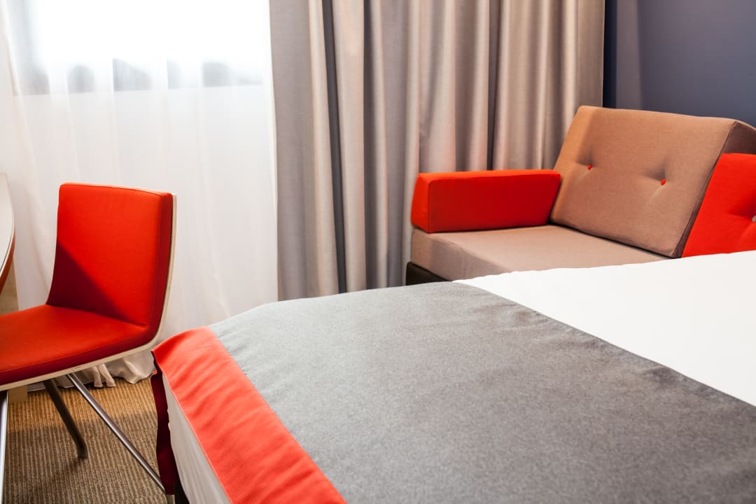 Zimmer Hotel Holiday Inn Express Toulouse Airport