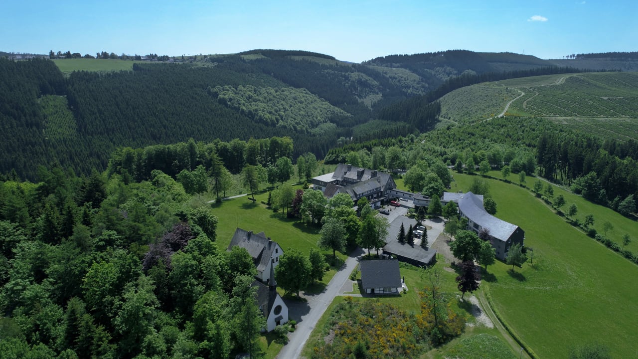 Außenansicht Berghotel Hoher Knochen