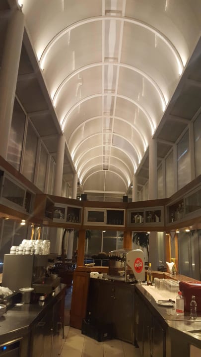 Barkeeper Bull Astoria