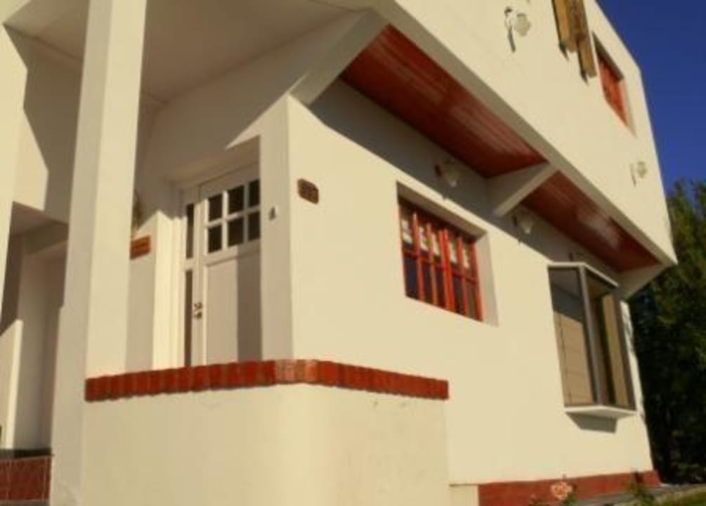 Foto de afuera Hosteria Austral