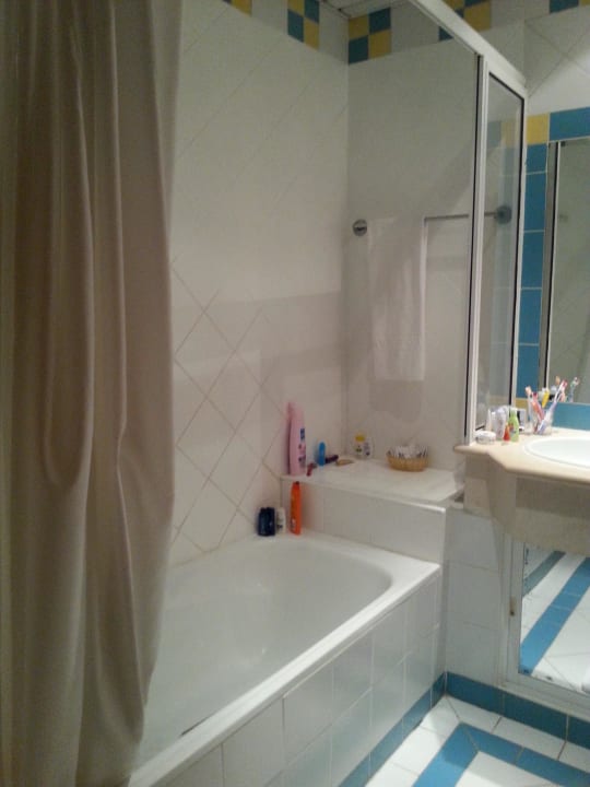 Badezimmer Luna Miramar Club