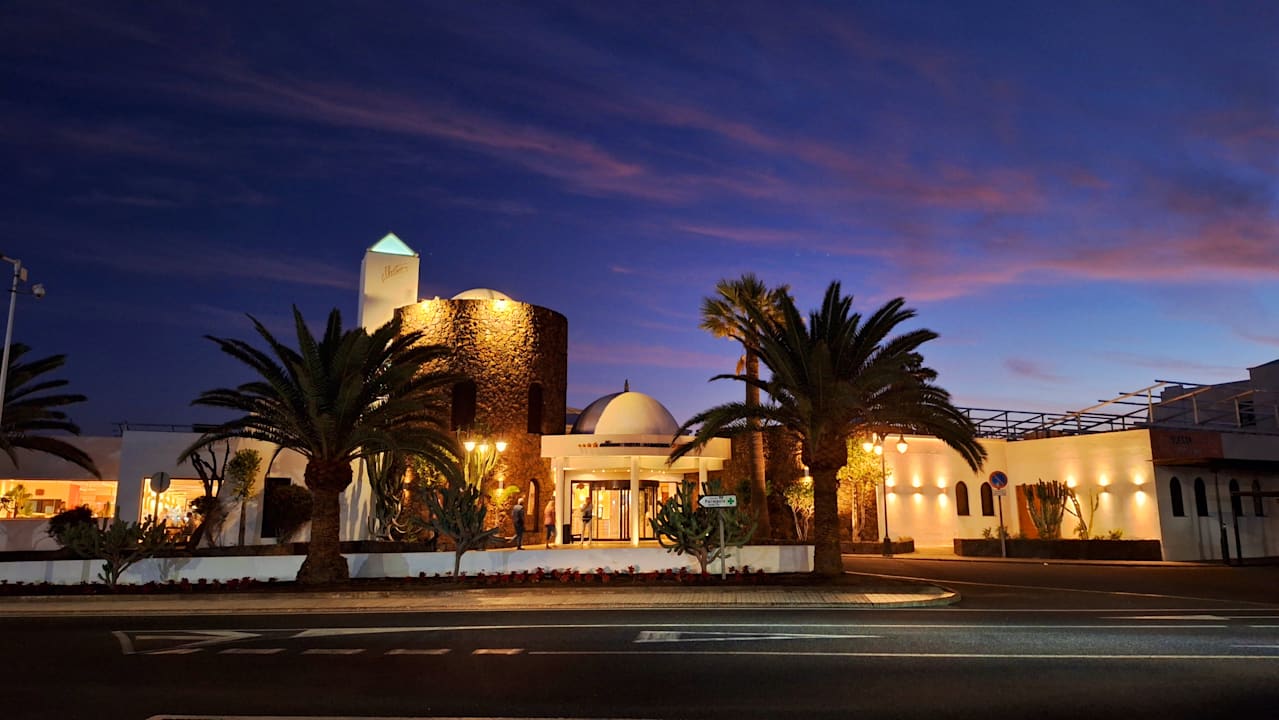 Außenansicht allsun App.-Hotel Albatros