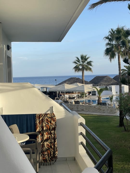 Außenansicht HARPIN Happy Days Beach Hotel