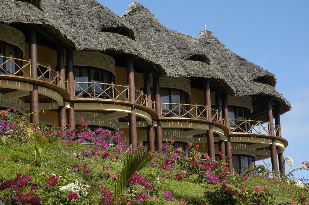 Standard & Superior Garden Rooms Ocean Paradise Resort & Spa