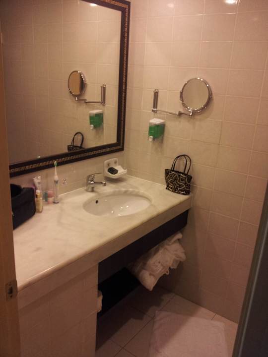 Zimmer Nr. 2101 Sealife Buket Resort & Beach