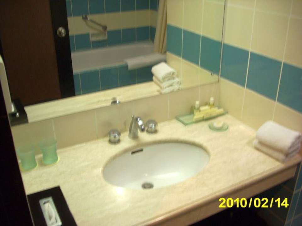 Bad Hotel Santika Pandegiling Surabaya