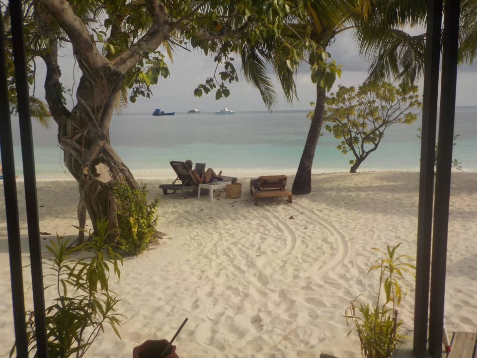 10 m bis zum Wasser Kuredu Island Resort & Spa