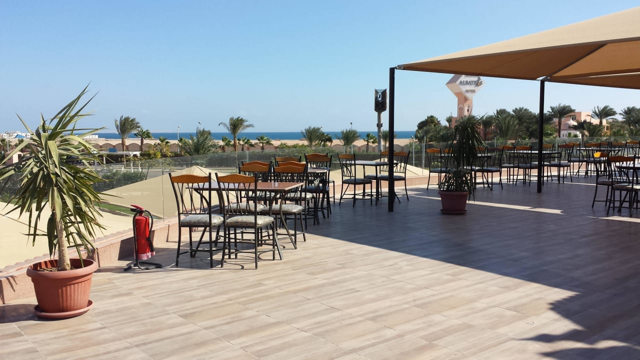 Neue Terrasse Pickalbatros Aqua Park Resort - Hurghada