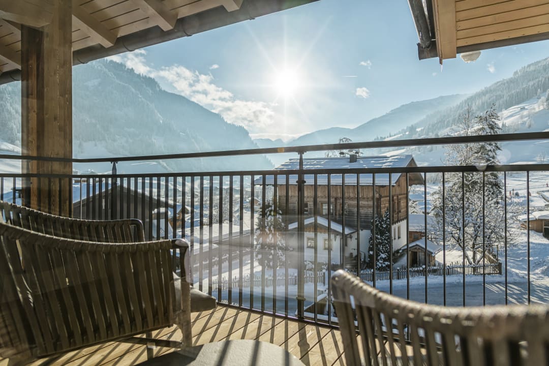 Außenansicht Hotel DerAlpenhof