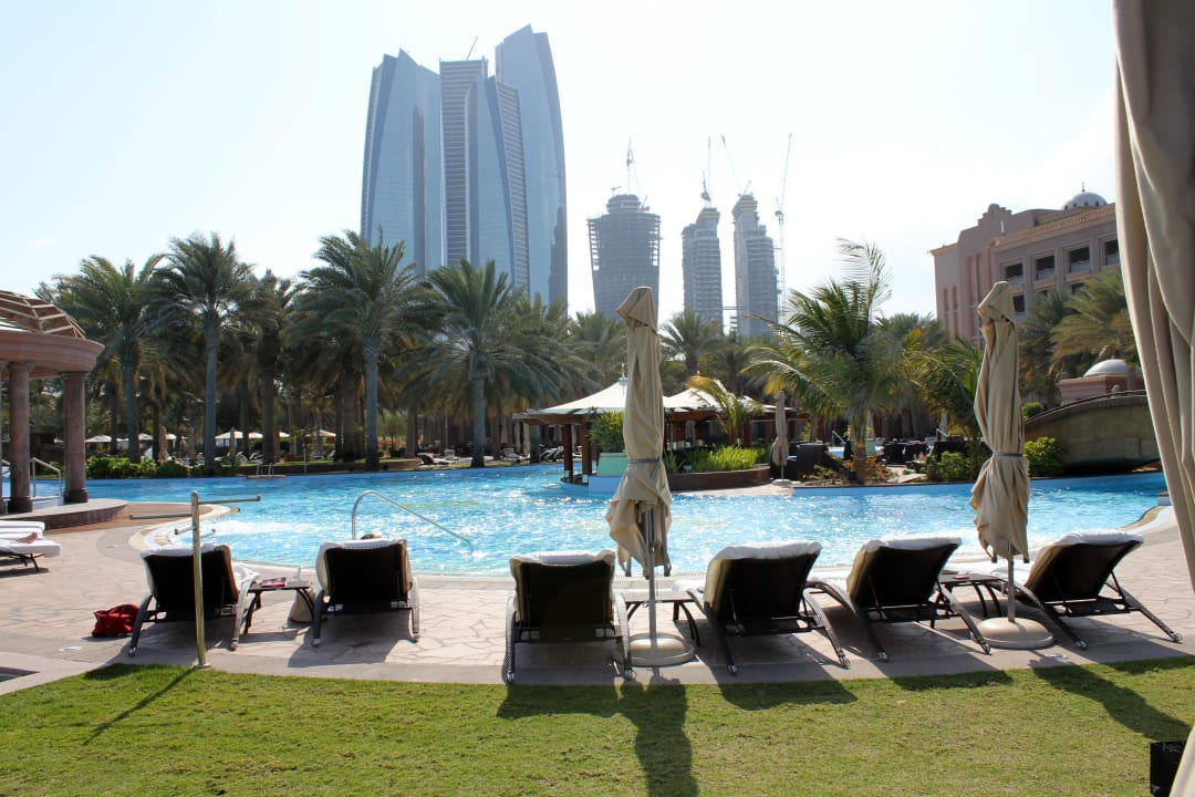 East Wing Pool Emirates Palace Mandarin Oriental