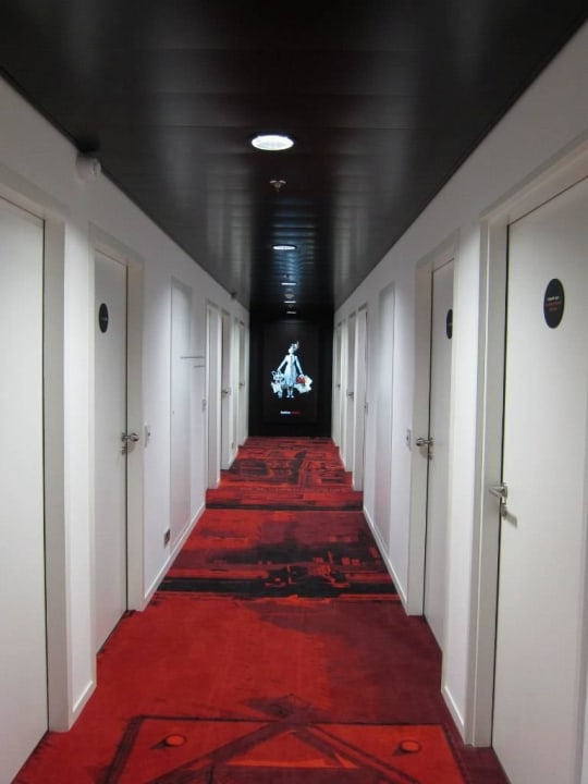 Lots of comfortable rooms on both sides citizenM hotel Paris Charles de Gaulle Airpor