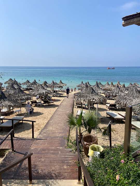 Strand Hotel Grecian Bay