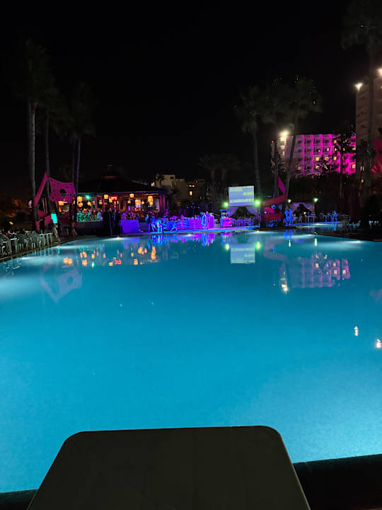 Pool Sahara Beach Aquapark & Resort