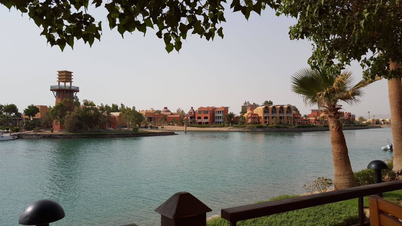 Hotel gegenüber Hotel Three Corners Ocean View prestige - Adults only