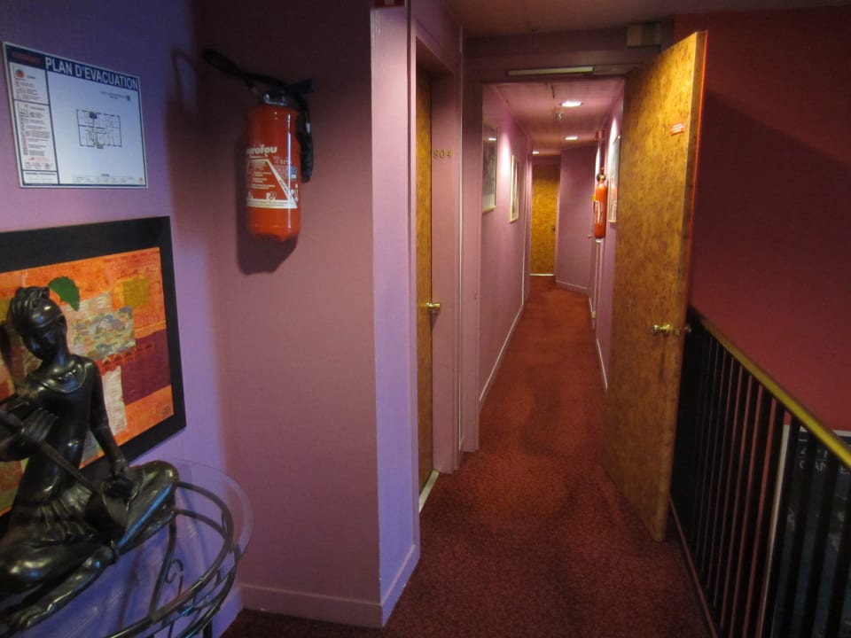 Gang im 8. Stock Mercure Paris Alesia