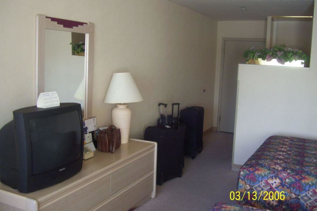 Zimmer zum Eingang hin The Squire at Grand Canyon