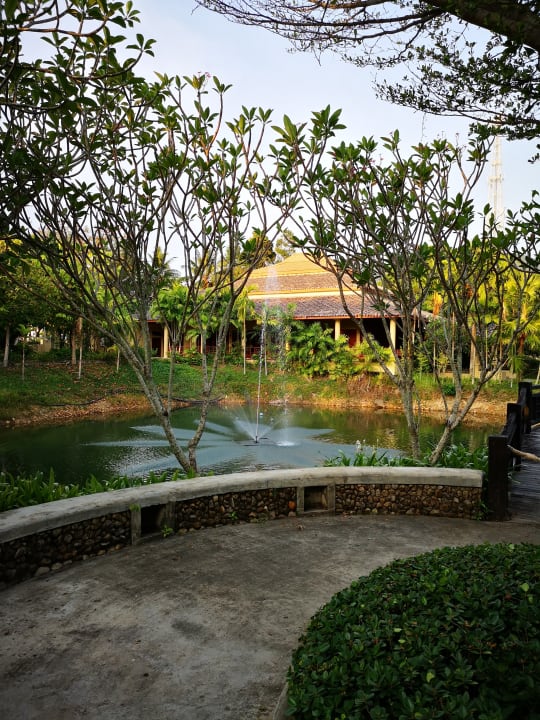 Gartenanlage Centara Koh Chang Tropicana Resort