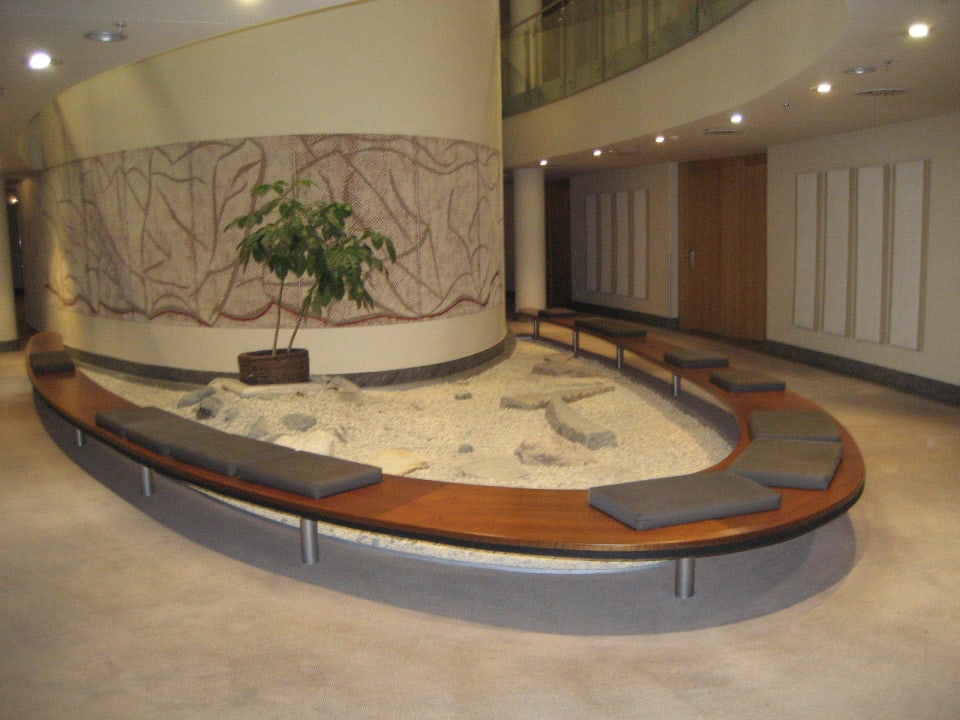 Flur Four Points by Sheraton Panoramahaus Dornbirn