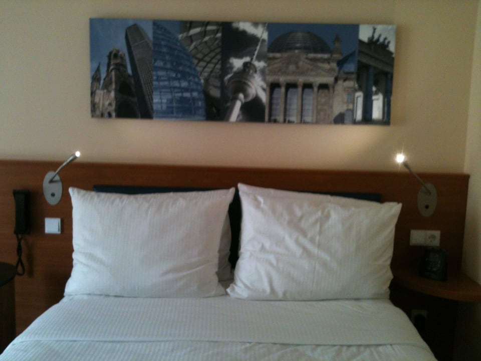 Bequemes Kuschelbett Hampton by Hilton Berlin City West