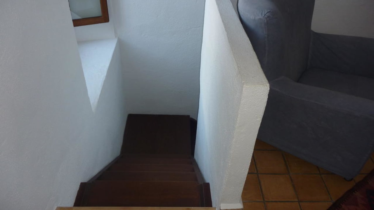 Treppe zwischen Erdgeschoss und Untergeschoss Hotel Corazon
