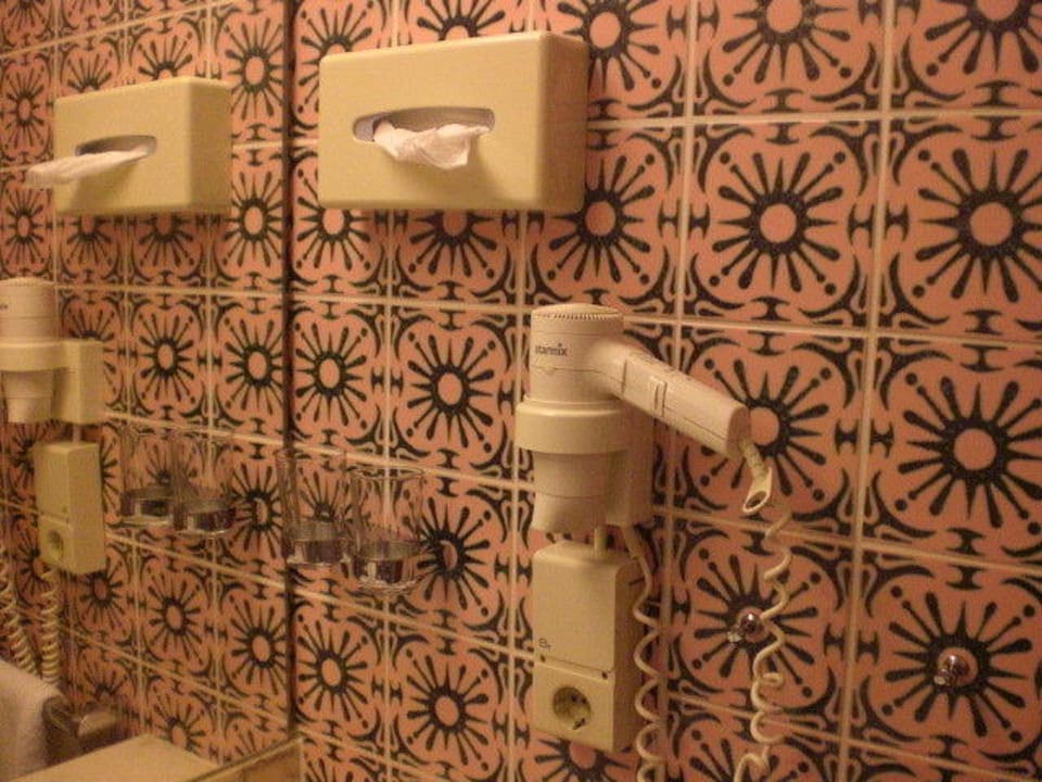 Bad mit Fön und Kosmetiktüchern PLAZA Premium Timmendorfer Strand