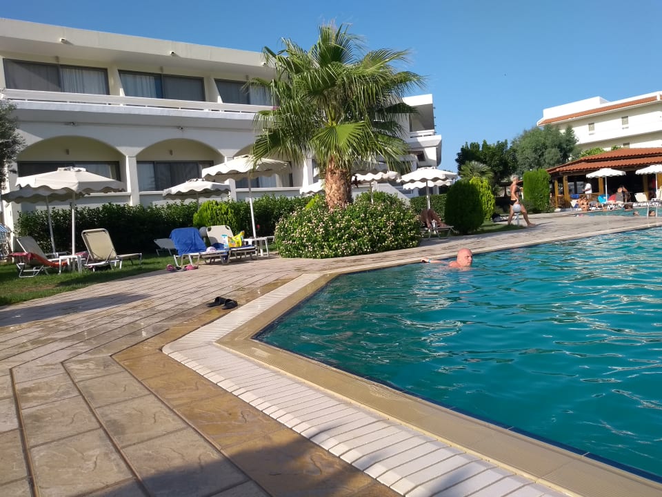 Gastro Niriides Hotel