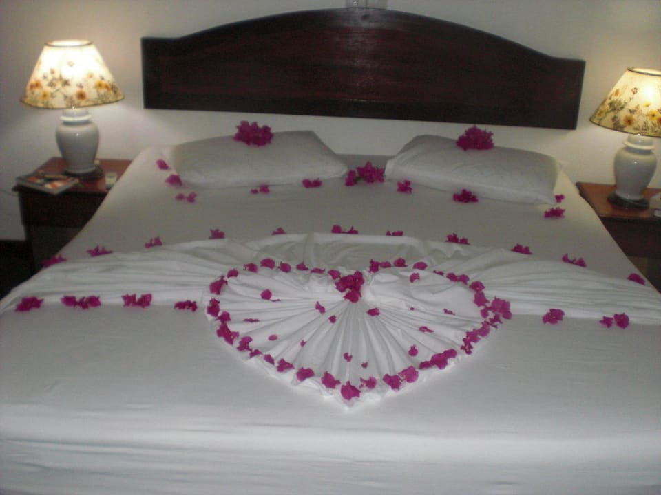 Dekoriertes Bett Summer Island Maldives