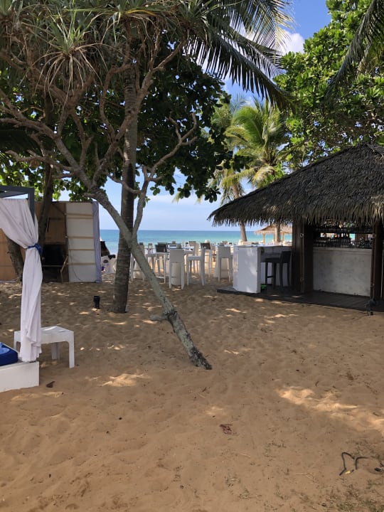 Gastro akyra Beach Club Phuket