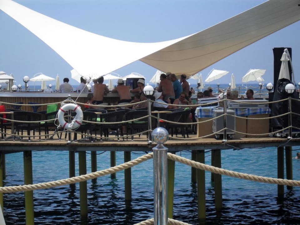 Poolbar Granada Luxury Okurcalar