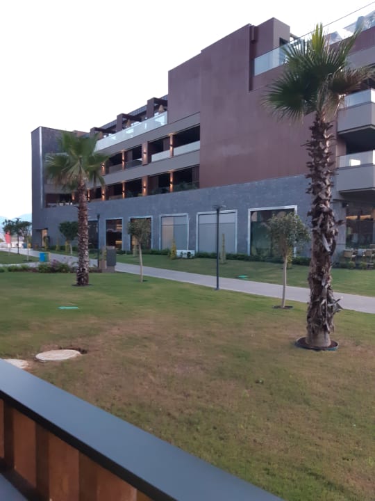 Außenansicht Jacaranda Luxury Resort