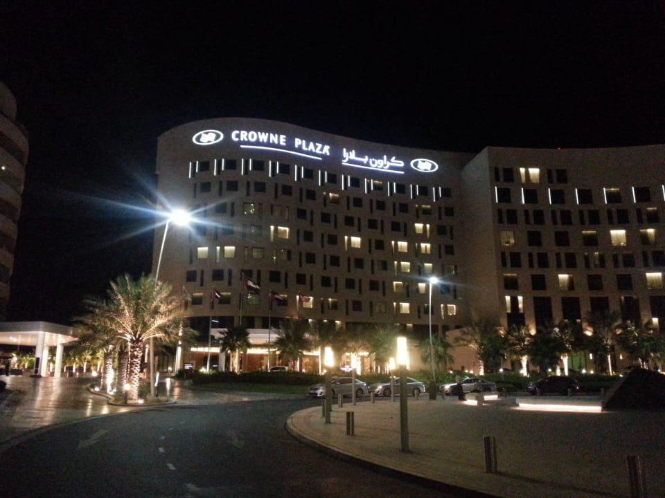 Nachts Crowne Plaza Hotel Yas Island
