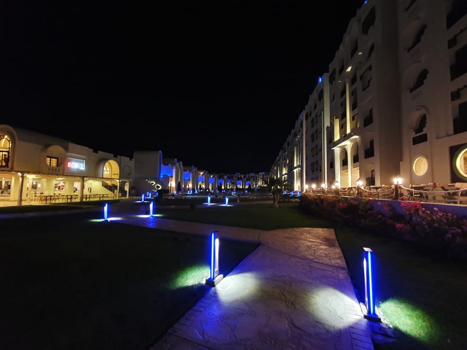 Außenansicht Gravity Hotel & Aquapark Sahl Hasheesh