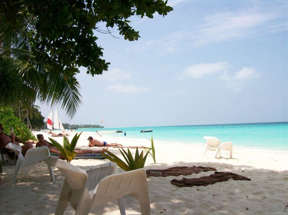 Strand 40-60 Kuramathi Maldives