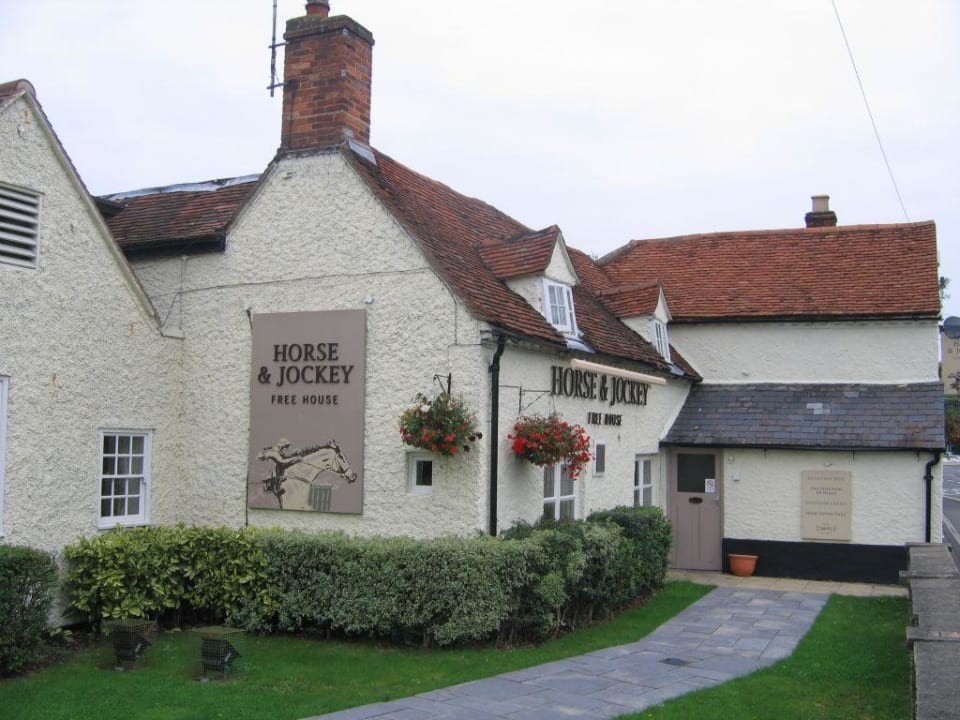 Horse & Jockey kennen alle Hotel Premier Inn Aylesbury