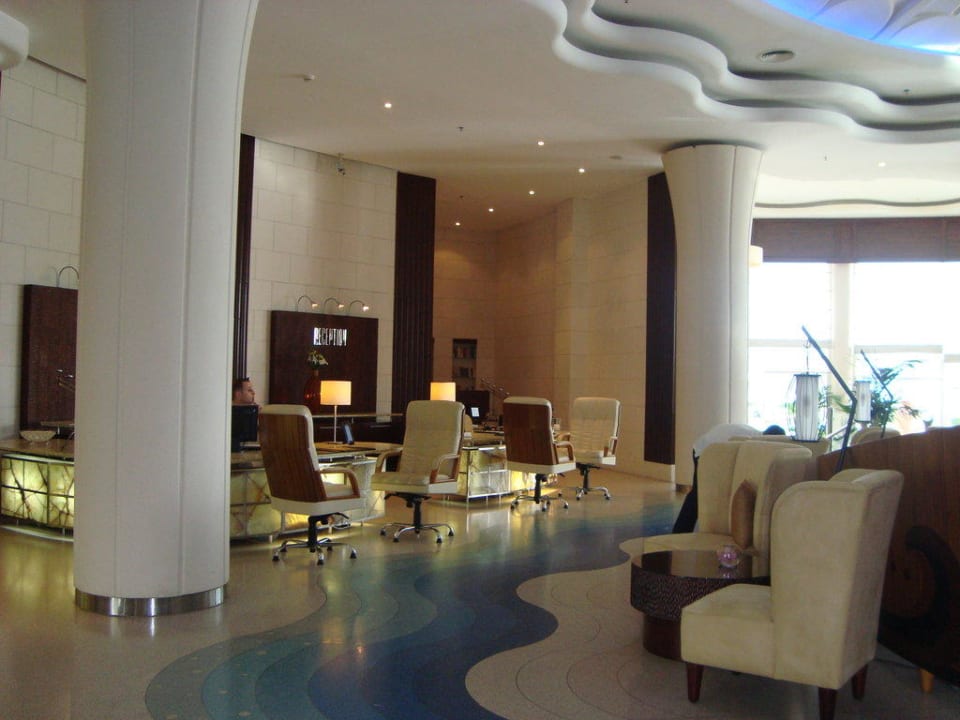 Lobby - schöner Empfang Hotel Danat Jebel Dhanna Resort