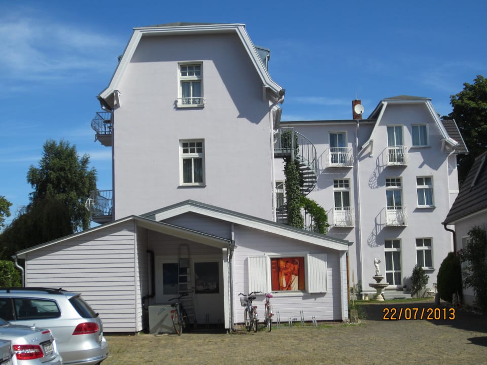 Wellness-Bereich im Holzhaus hinter dem Hotel Hotel Strandperle