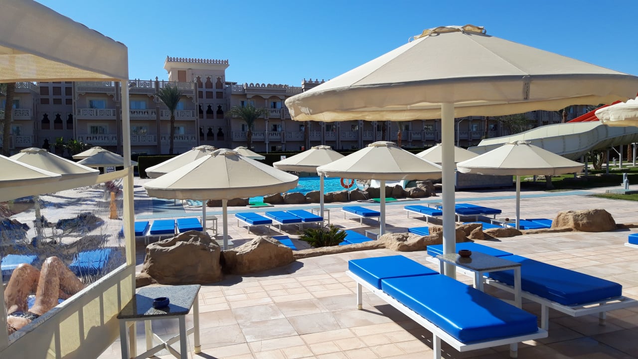 Pool Beach Albatros Resort