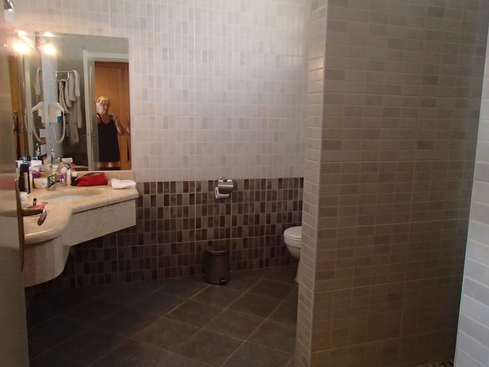 Badezimmer Hotel Gorgonia Beach Resort