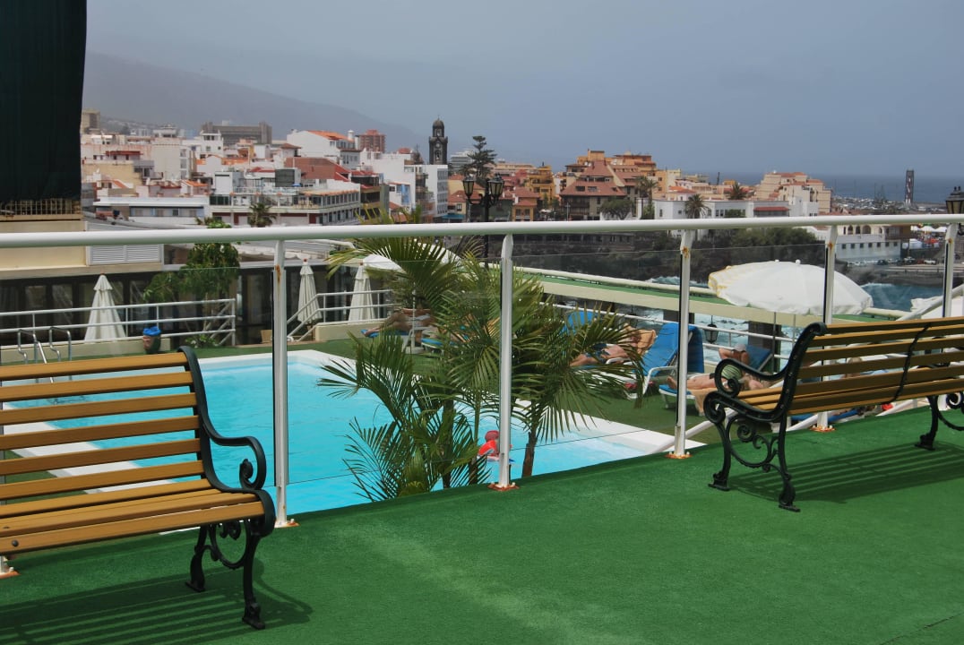 Pool auf der 5. Etage Hotel ValleMar