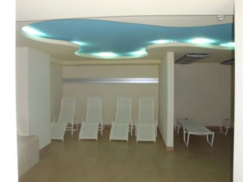 Ruheraum Saunalandschaft Alpentherme Bad Serneus