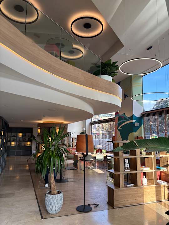 Lobby INNSiDE by Meliá Barcelona Apolo