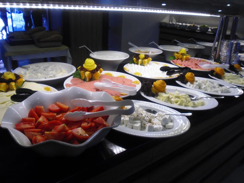 Aufschnitt etc beim Frühstück Side West Park Hotel