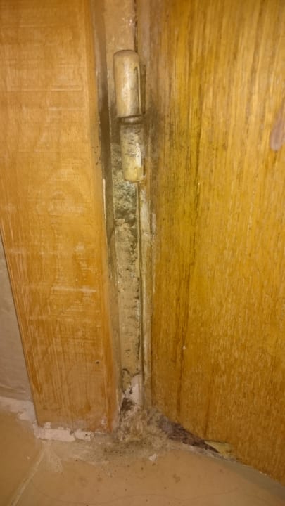 Tür vom Badezimmer Beach Albatros Resort