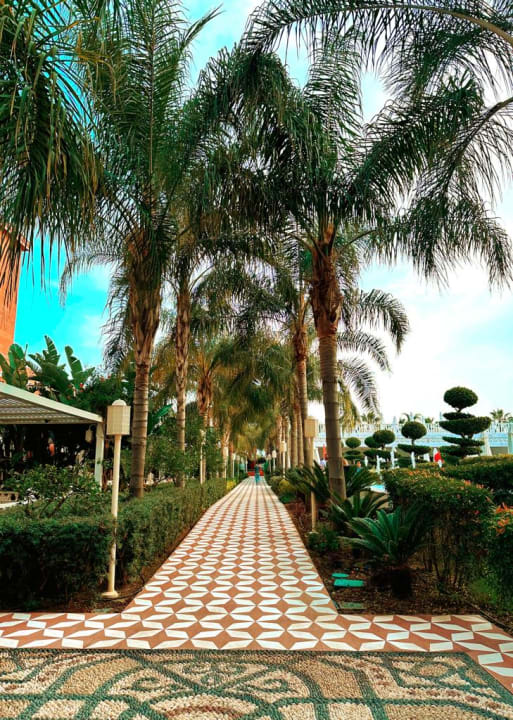 Gartenanlage Royal Taj Mahal Hotel