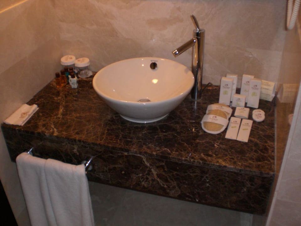 Badezimmer im Haupthaus Horus Paradise Luxury Resort & Club