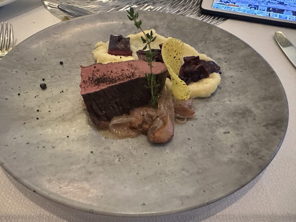 Gastro Hotel Vier Jahreszeiten