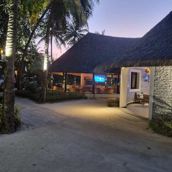 Lobby Kuredu Island Resort & Spa